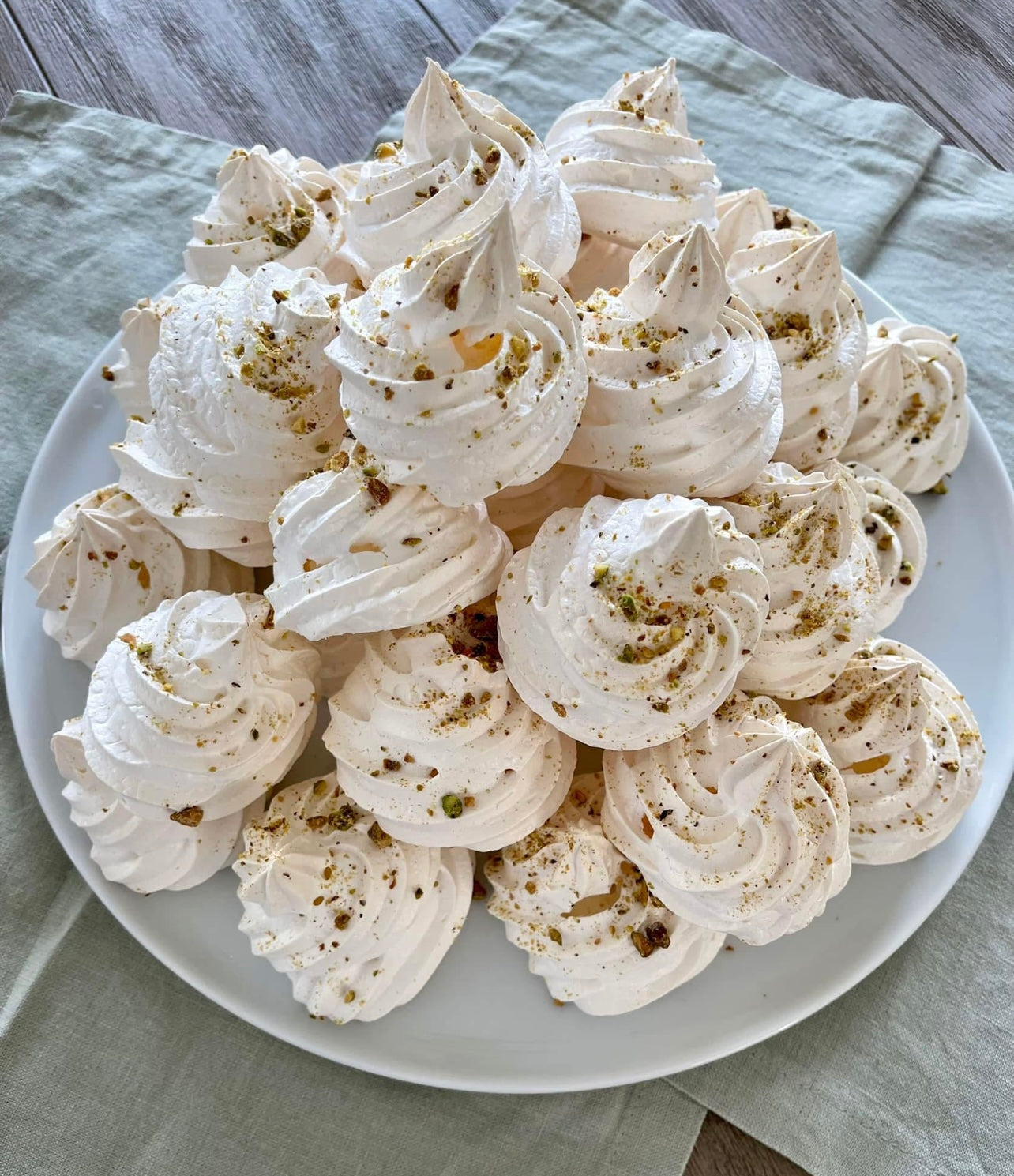 Mini Meringues (Dozen) image 0